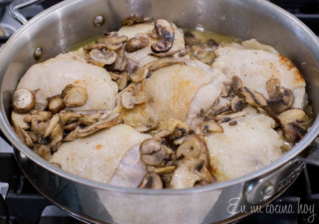 Best Pollo al Champignon Near Me How to Find the Most Flavorful Creamy Mushroom Chicken